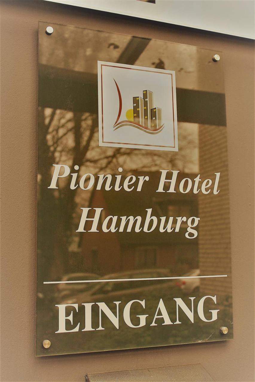 Pionier Hotel Hamburg Wandsbek Екстериор снимка